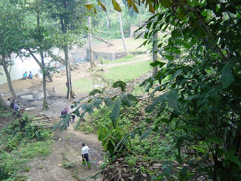 Development Opportunity - 10,000m2 Pristine Riverside Freehold Land in Nyanyi — photo 5