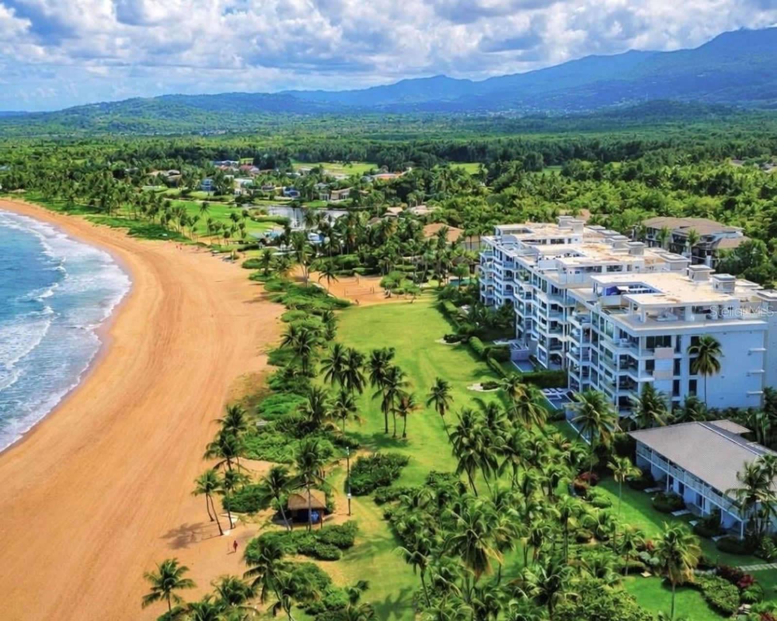 3 Bedroom Luxury Residence for Sale, Ocean Drive, Four Seasons Resort & Residences Rio Grande, Rio Grande, Puerto Rico — photo 1