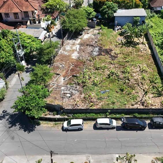 Land for sale in Denpasar — photo 1