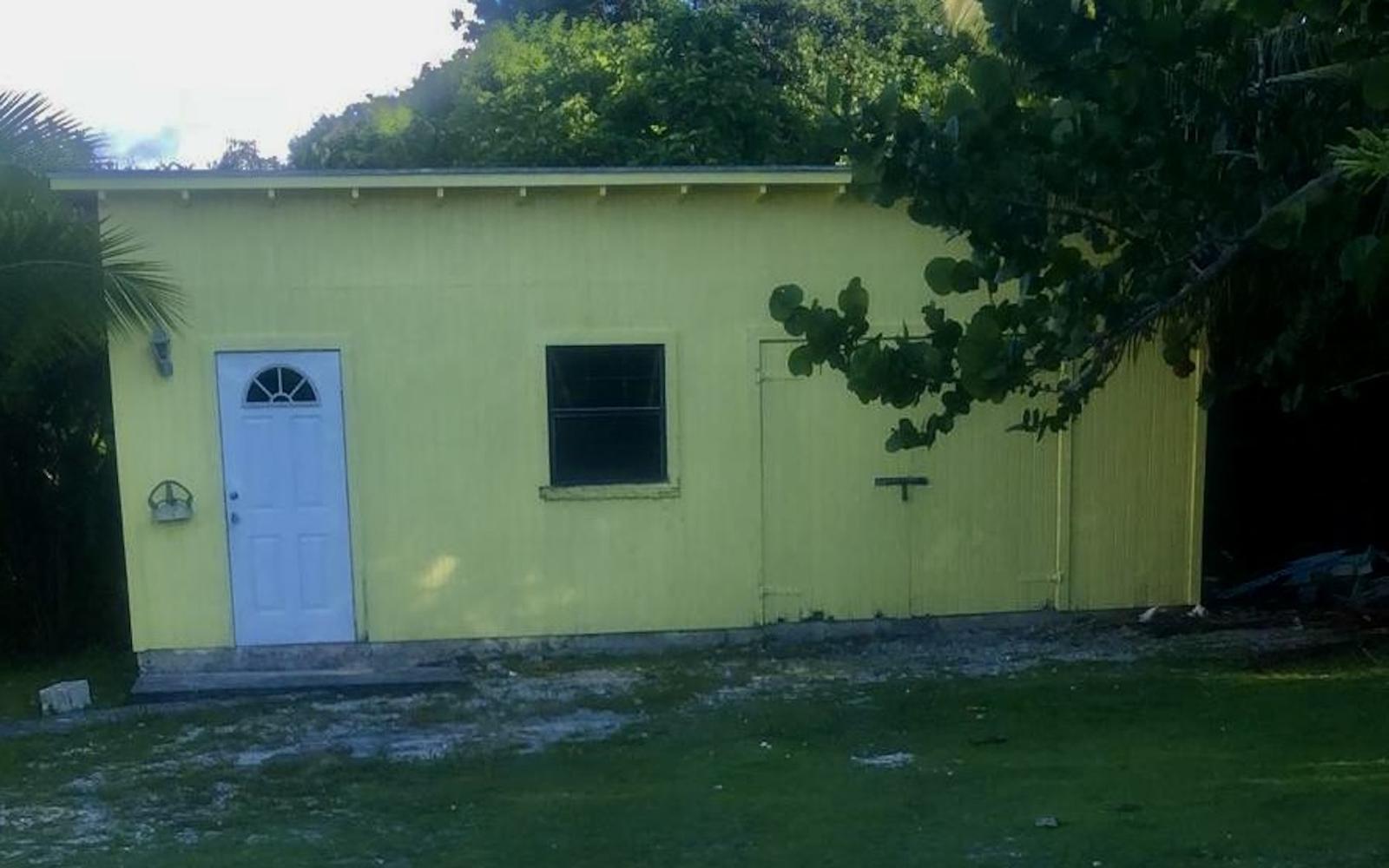 5 Bedroom Beachfront Home for Sale, Congo Town, Andros, Bahamas — photo 4