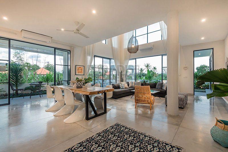 Brand New Modern and Chic 4 Bedroom Villa in Umalas/Bumbak — photo 1