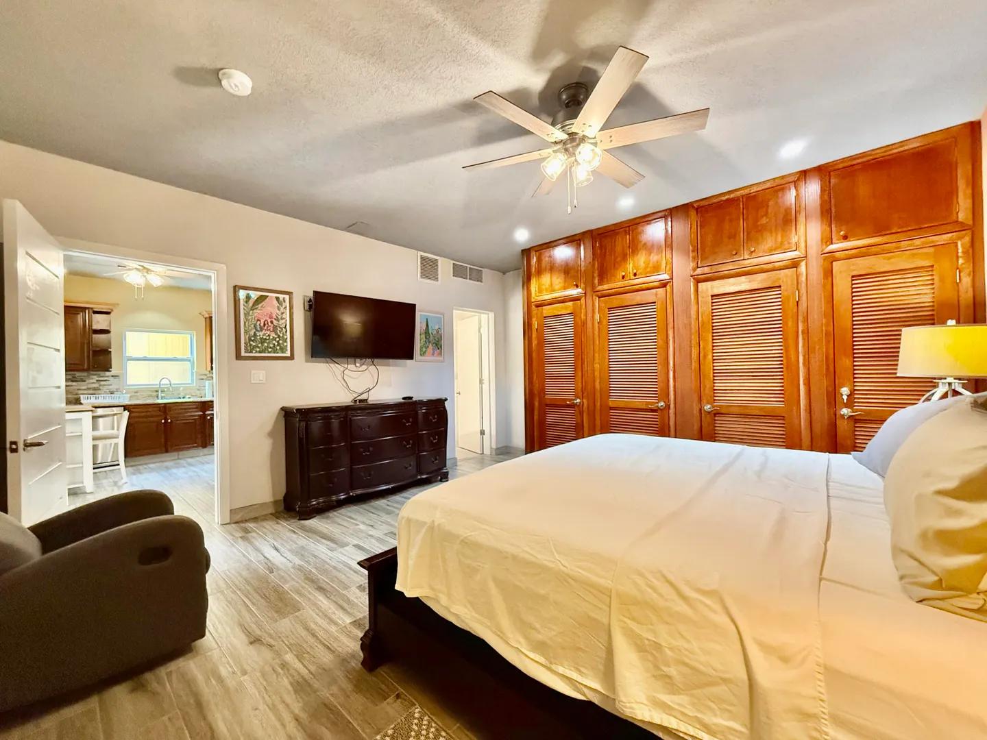 1 Bed 1 Bath Apartment in Contant Ss — photo 4