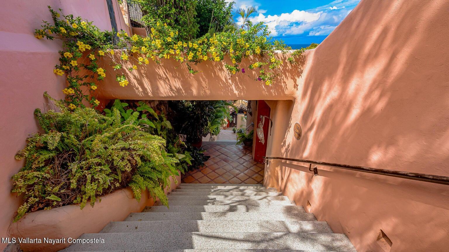 3 Bedroom Oceanfront Home for Sale, Conchas Chinas, Puerto Vallarta, Mexico — photo 2