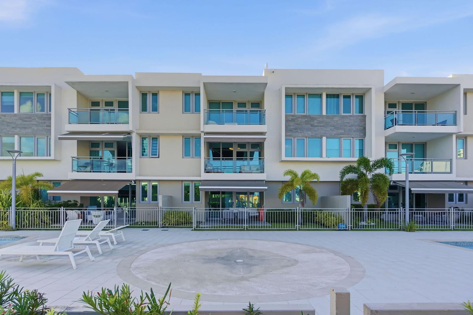 3 Bedroom Condo for Sale, Solemare Condominium, Isla Verde, Carolina, Puerto Rico — photo 4