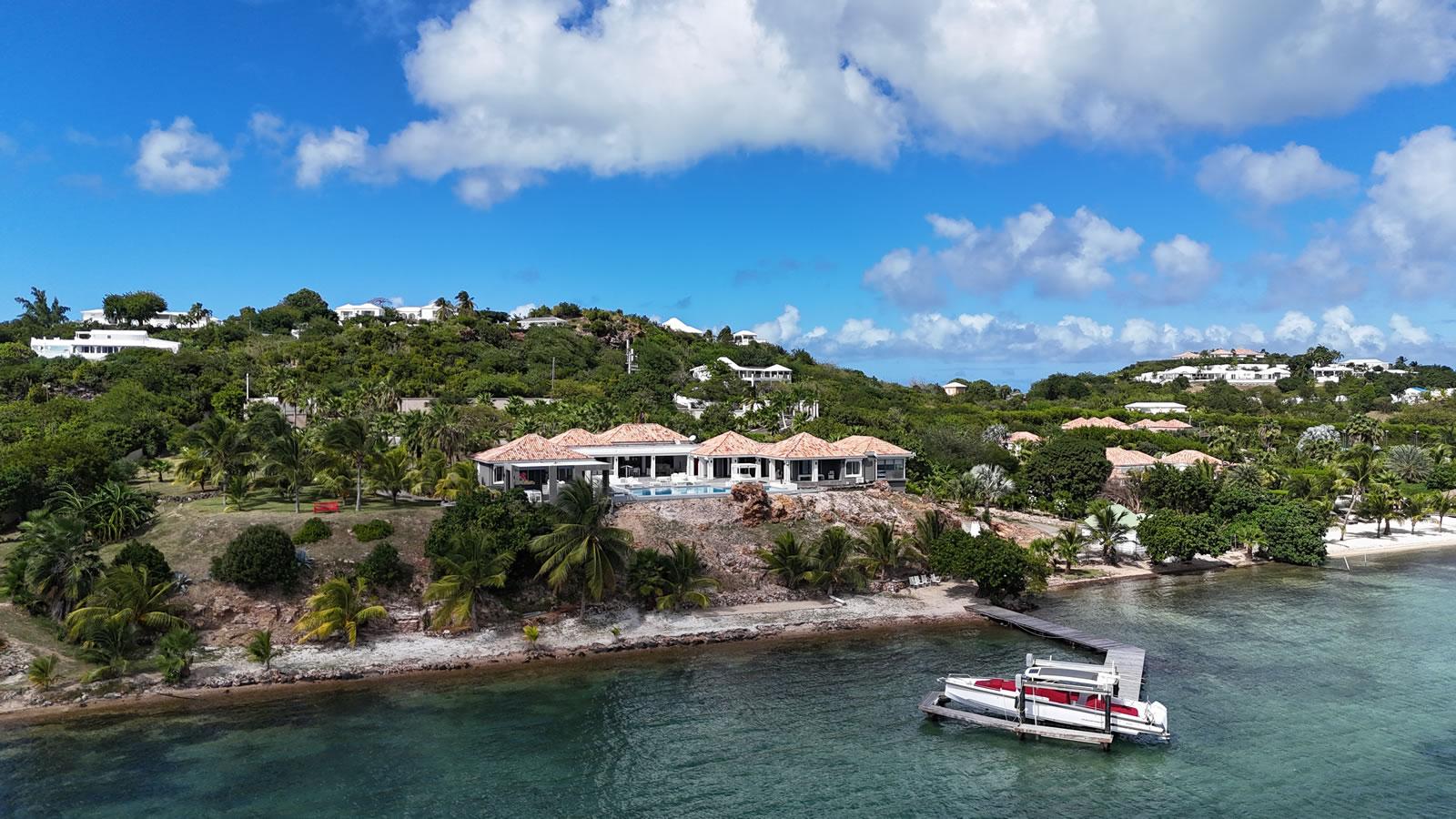 5 Bedroom Luxury Waterfront Villa for Sale, Terres Basses, St Martin — photo 1