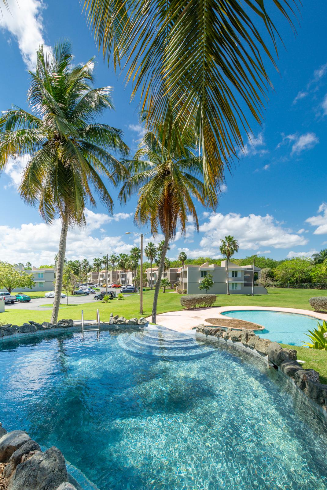 Cond. North Village Coast, Vega Alta, P.R — photo 1