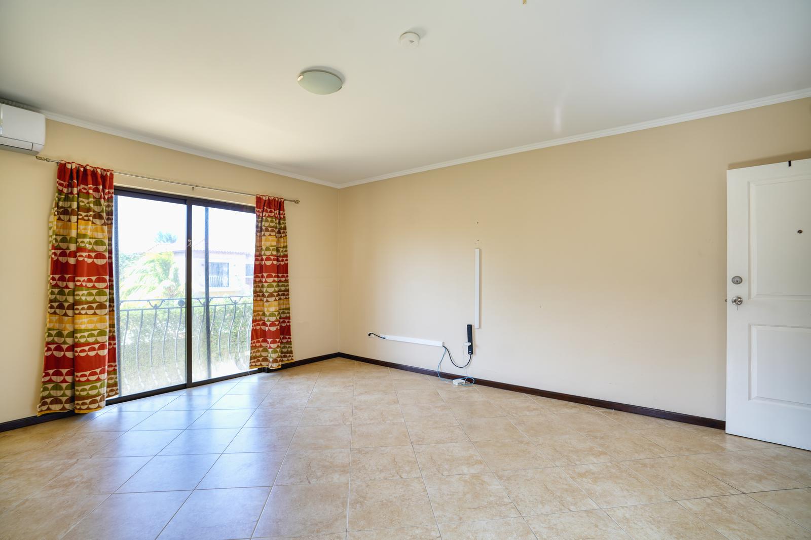 4 Bedroom House in Gold Coast, Aruba — photo 5