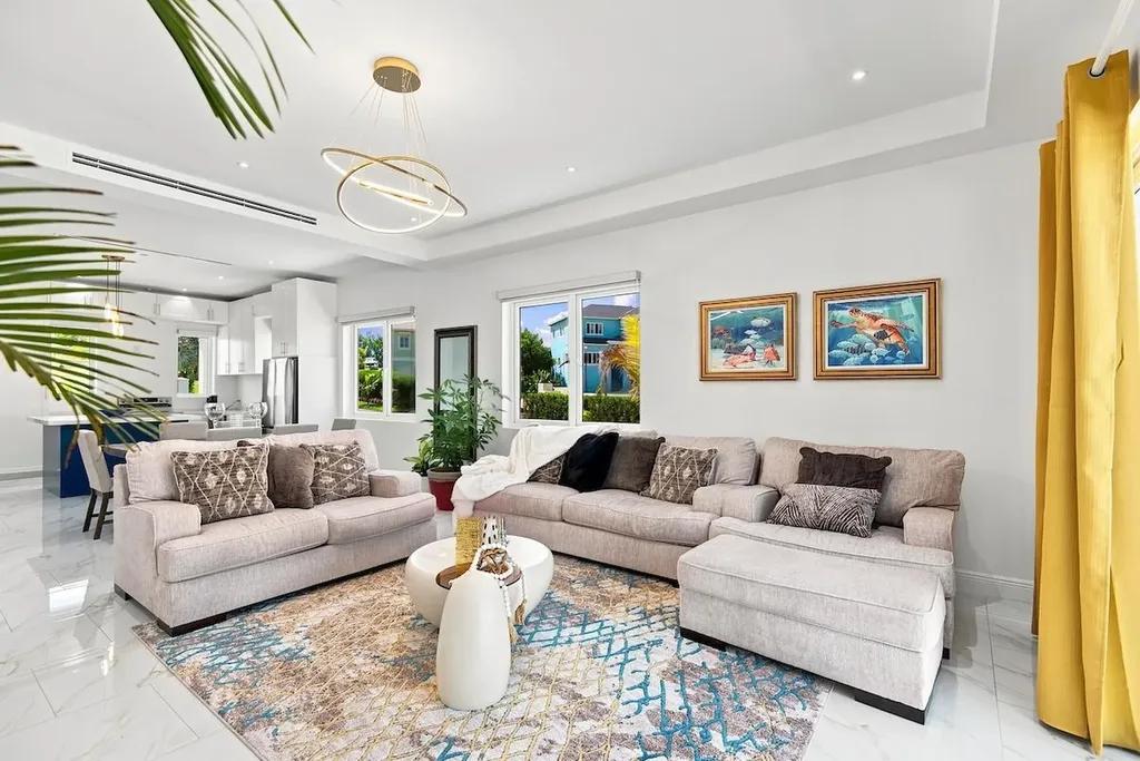 4-bedroom house in Palm Cay, Bahamas — photo 4