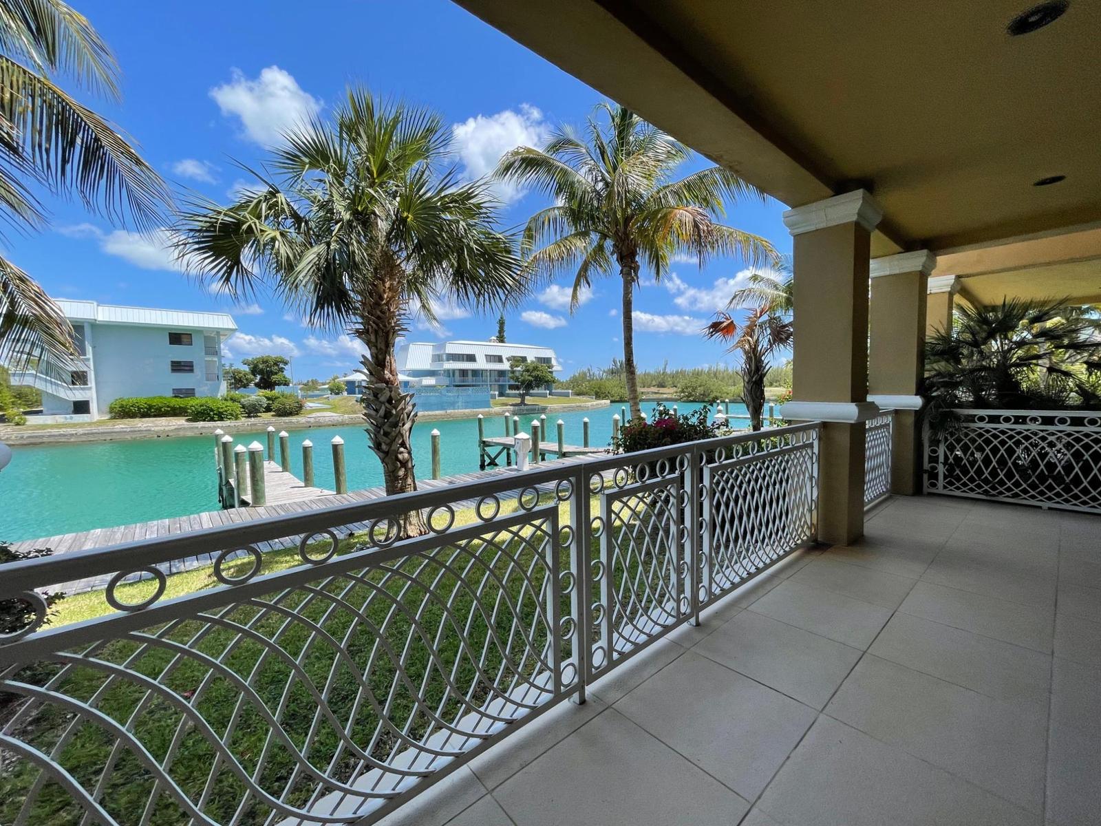 1 bedroom Apartment for sale — SUFFOLK COURT CONDOMINIUM in Grand Bahama, The Bahamas — photo 1