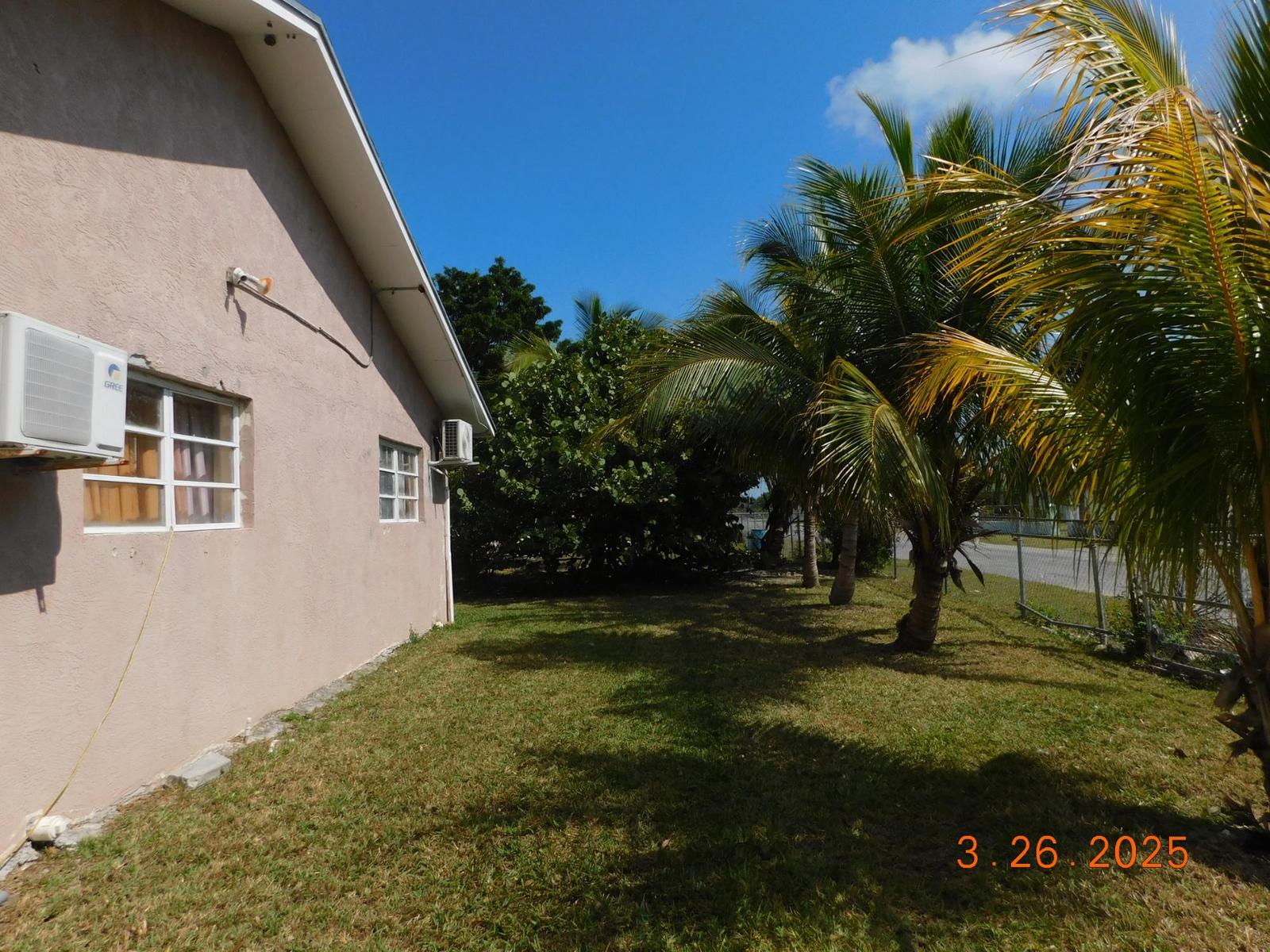 4 bedroom Apartment for sale — OATES LANE in Grand Bahama, The Bahamas — photo 3