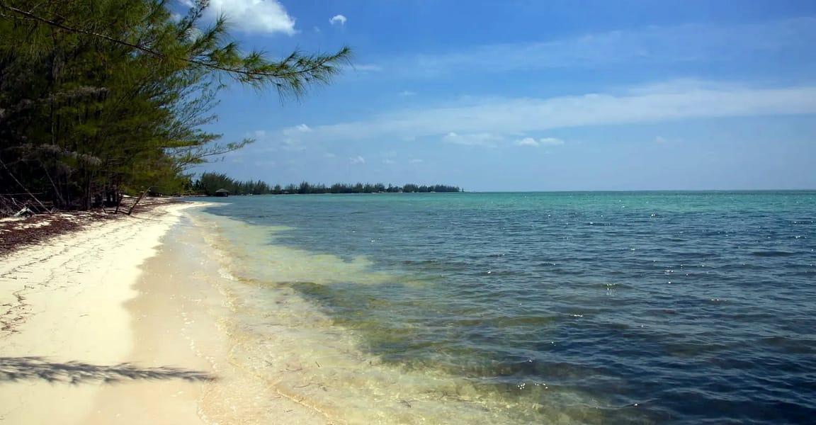 0.7 Acres Beachfront Land for Sale, Sea View Road, Frank Sound, Grand Cayman — photo 1