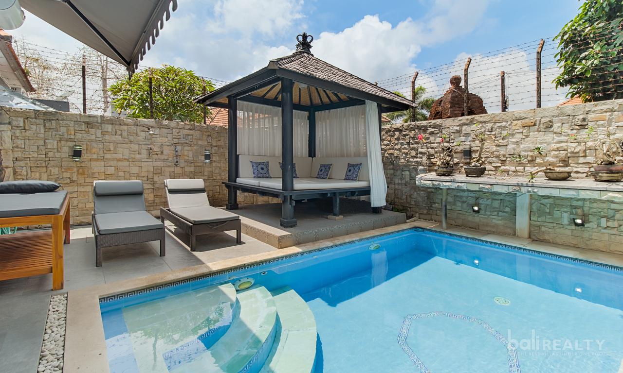 Cute and Affordable Two-Bedroom Freehold Villa in Jimbaran — photo 3