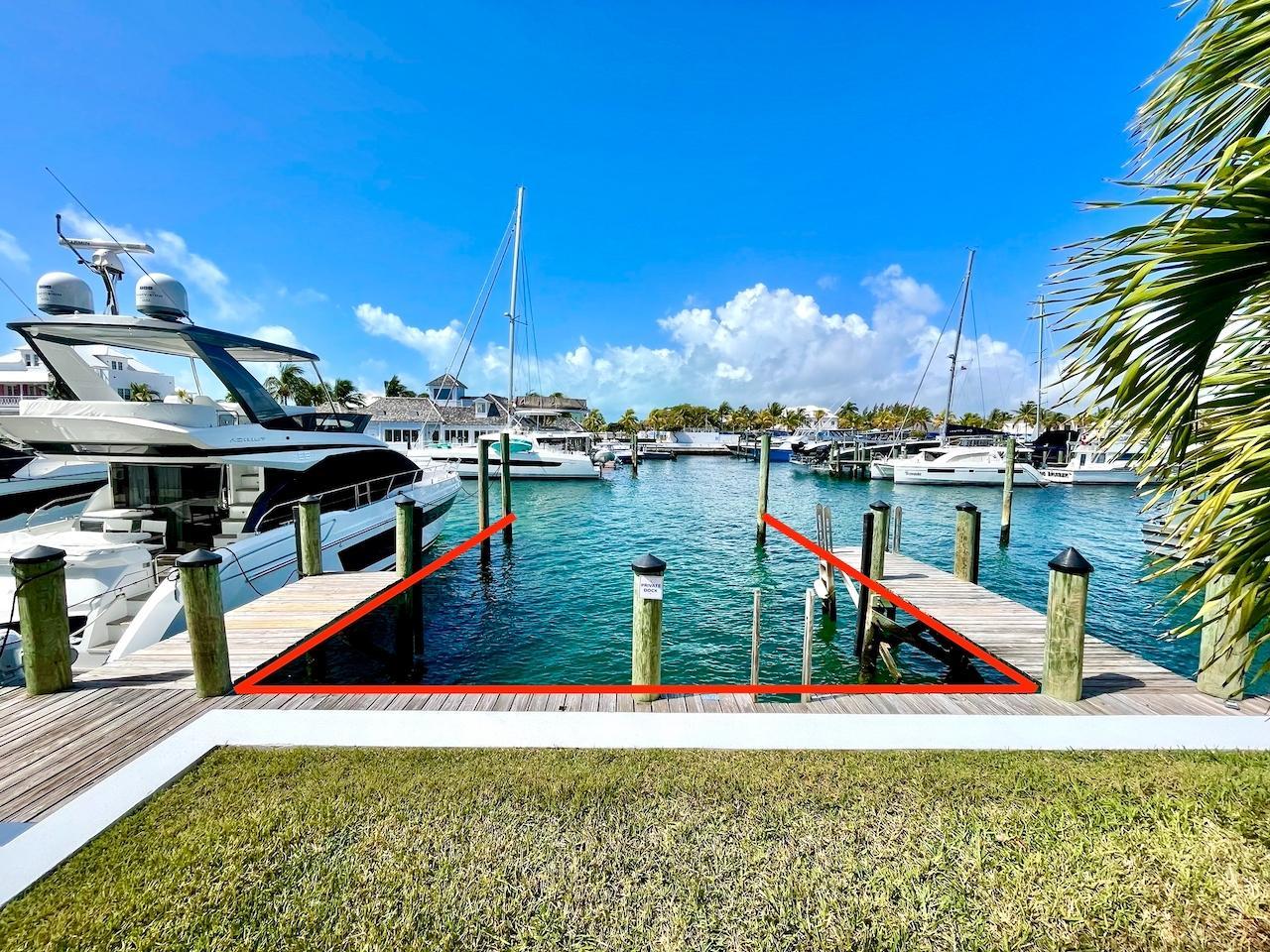 76/77 PALM CAY MARINA — photo 3