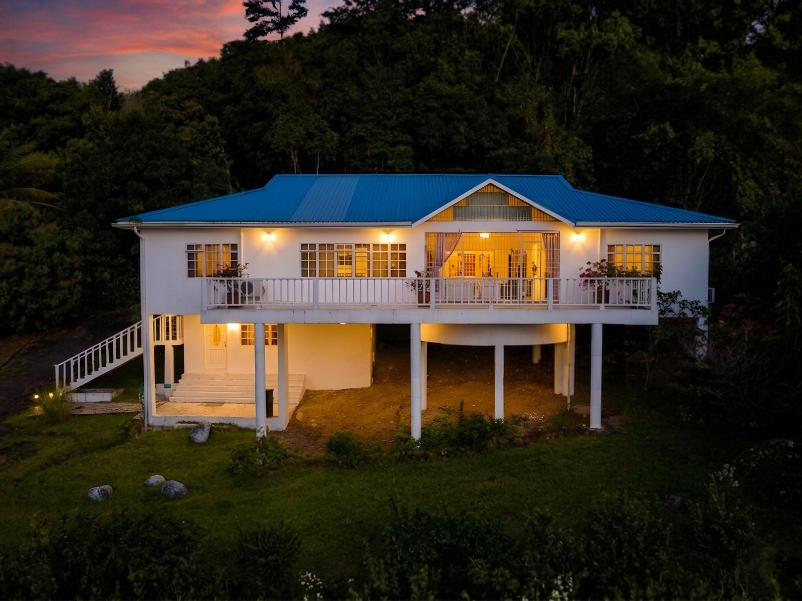 Coubaril Hillside Sanctuary with Panoramic Ocean Views — photo 1