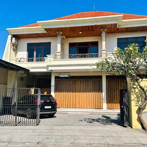 Studio house in Denpasar — photo 1