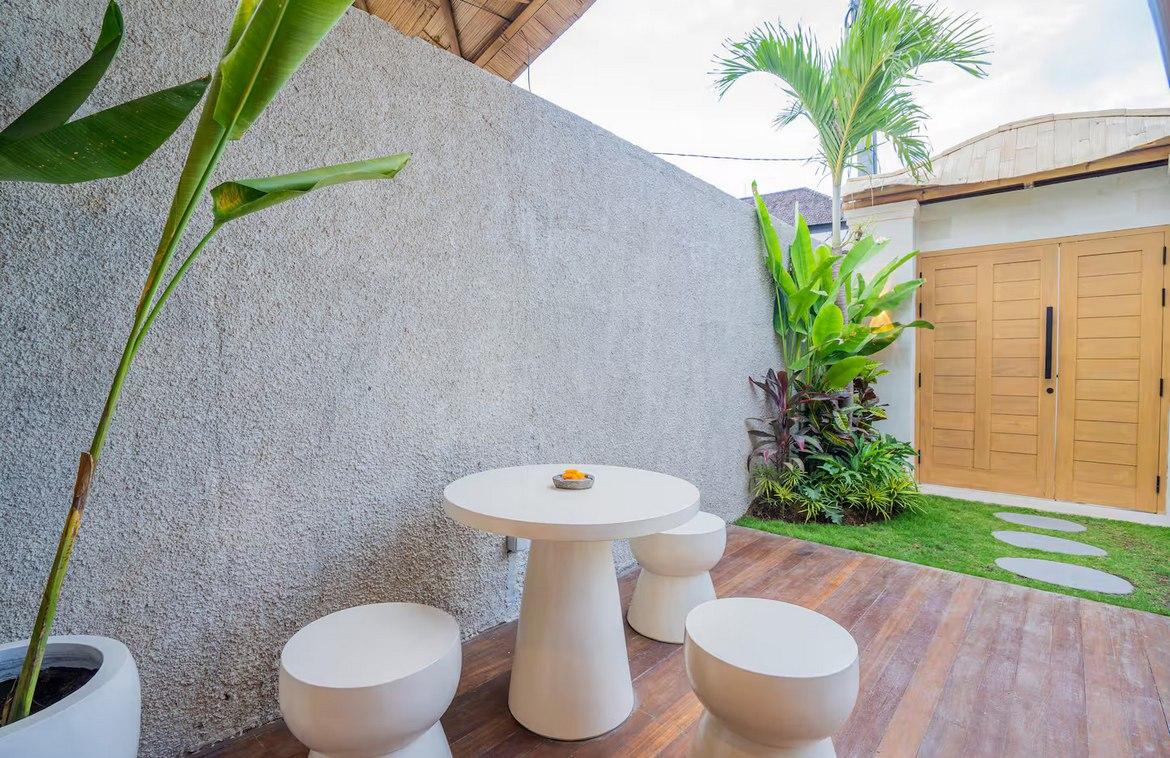 Unique Bamboo design villa in Kerobokan, Bali, Indonesia — photo 3