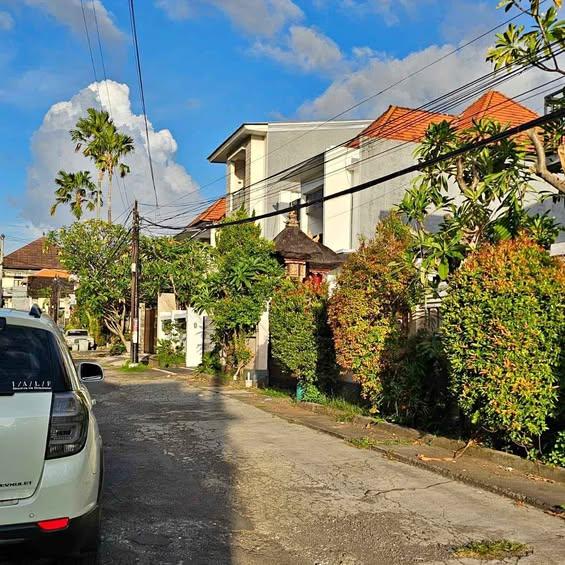 Studio house in Denpasar — photo 1
