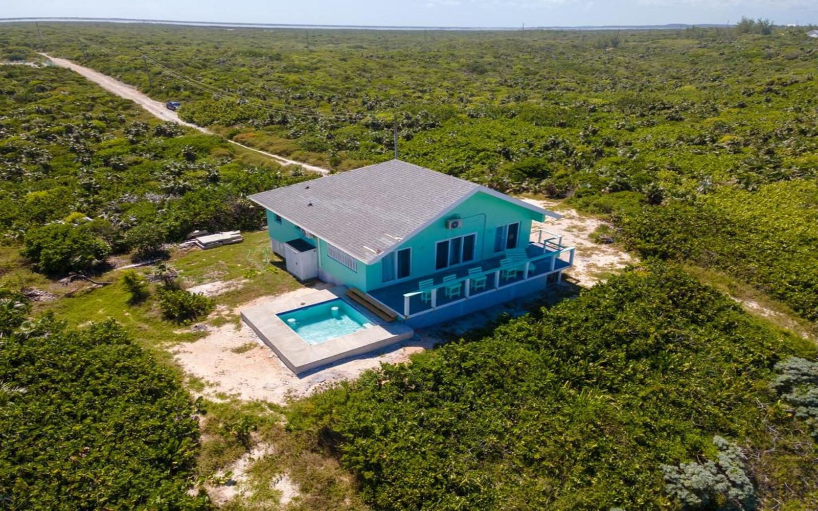 3 Bedroom Beach House for Sale, Morrisville, Long Island, Bahamas — photo 5