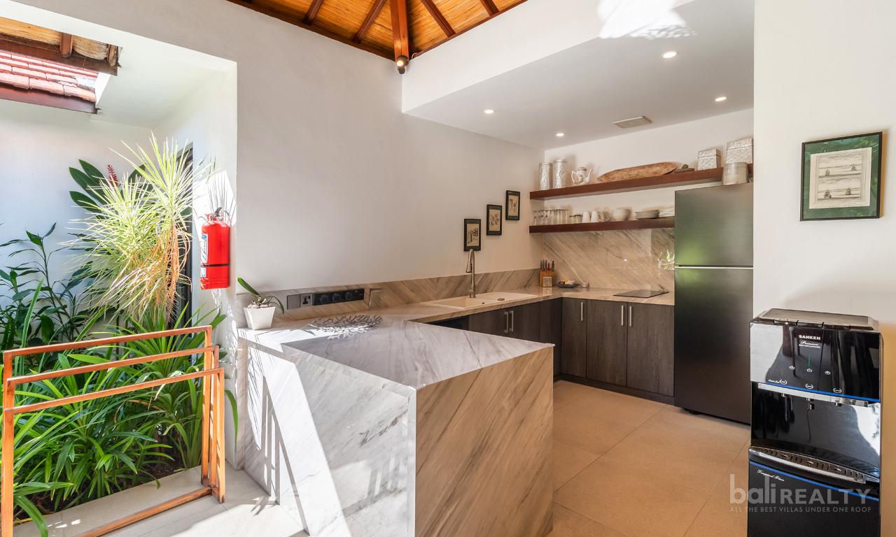 Investment-Ready Three-Bedroom Villa in Central Legian, Near Double Six Beach – 2969 — photo 4