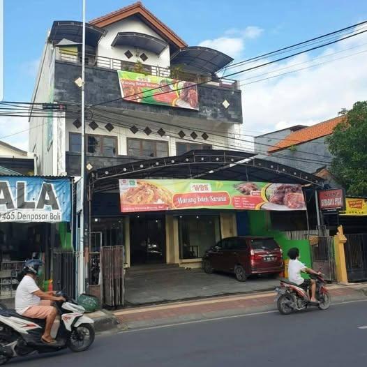 3-storey shophouse for sale in Denpasar — photo 1