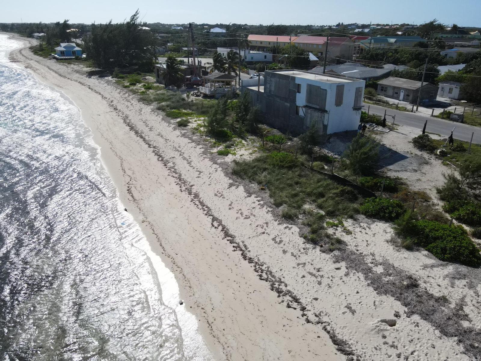 Bay Road Beachfront — photo 5