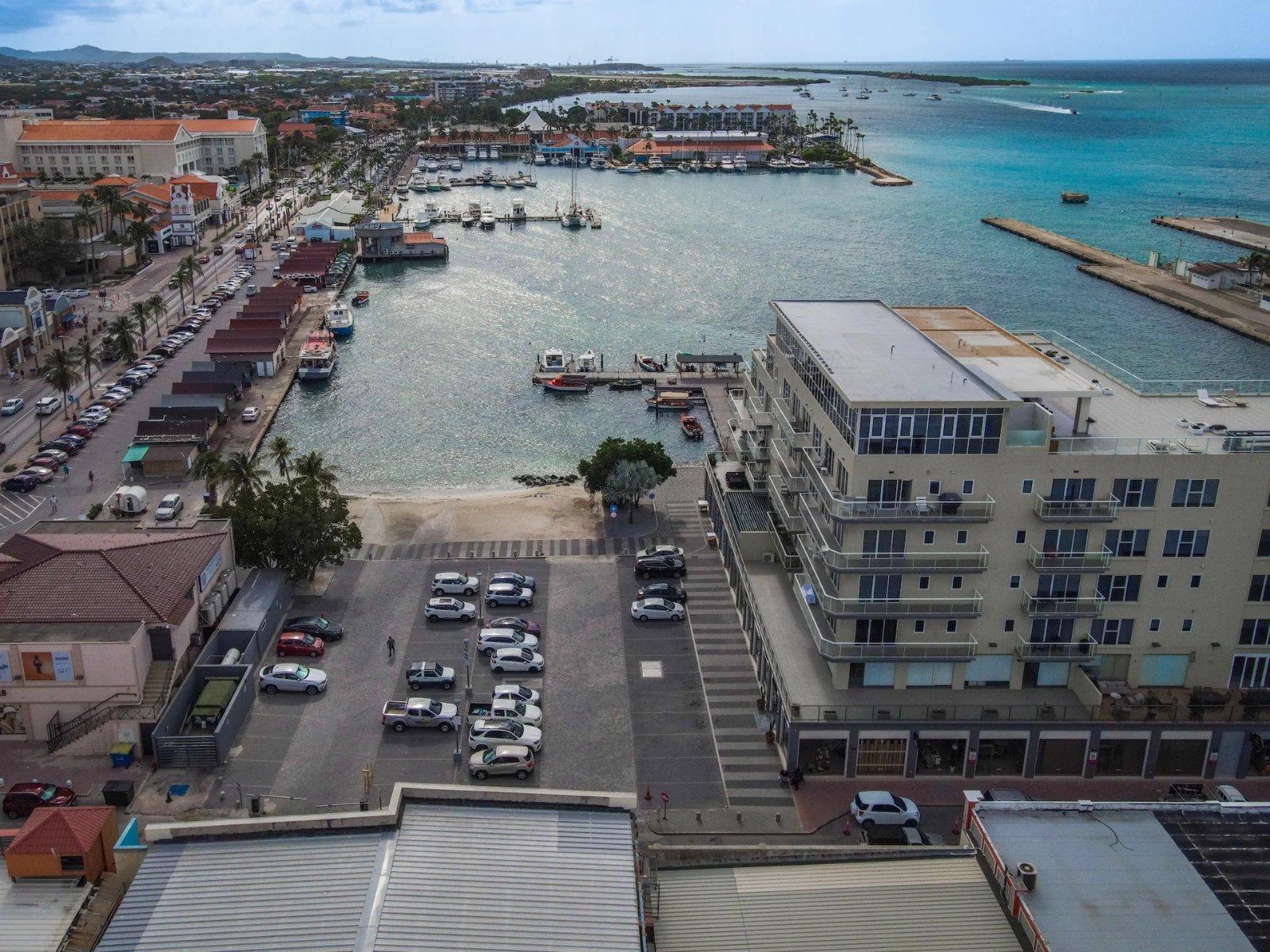 2-bedroom condo in Playa, Oranjestad, Aruba — photo 2