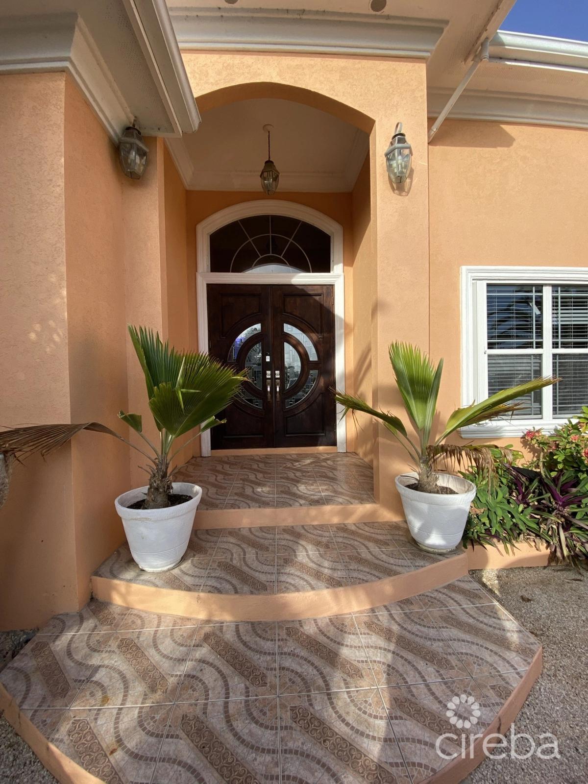 Paradise Palms - 4 Bed Villa in Cayman Brac West — photo 4