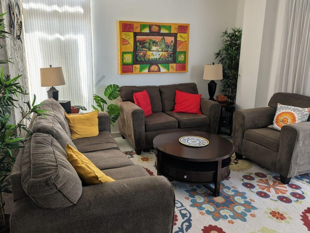 COSTA HERMOSA LARGE 2 BEDROOM — photo 3
