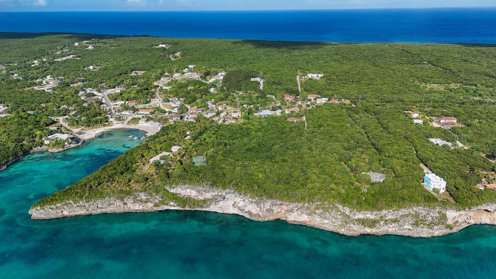 1.348 Acres, Cliff Front — photo 4