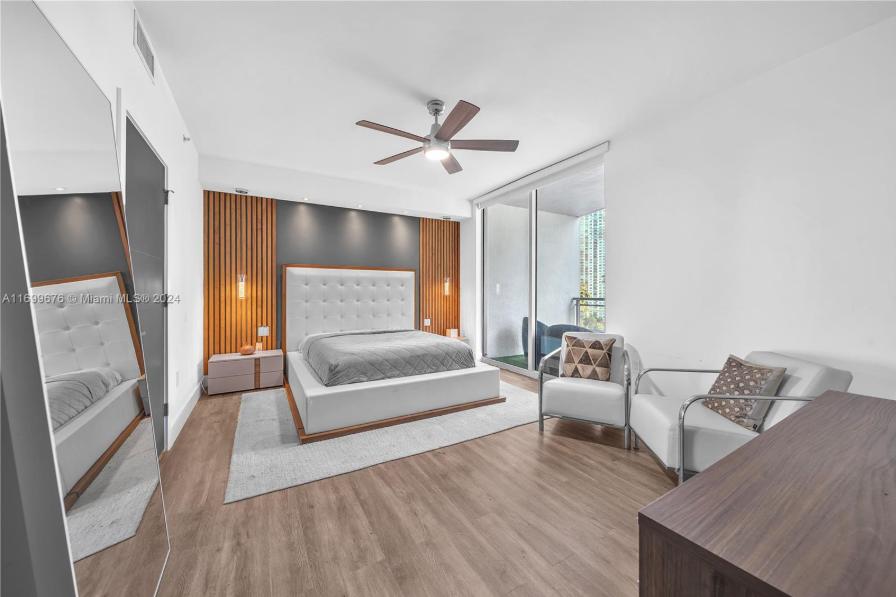 Ivy at Riverfront 2BR Stylish Miami Condo — photo 5
