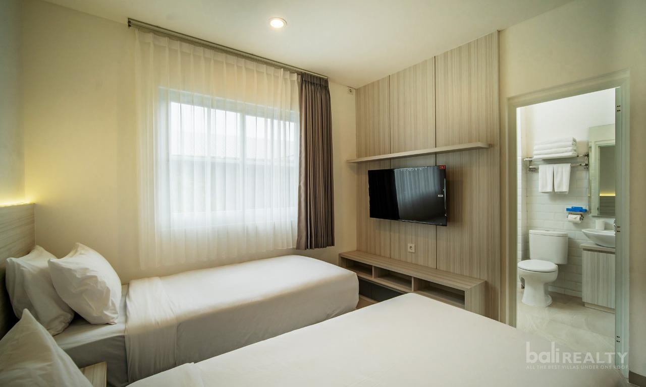 Modern Two-Bedroom Villa in Pererenan — photo 5