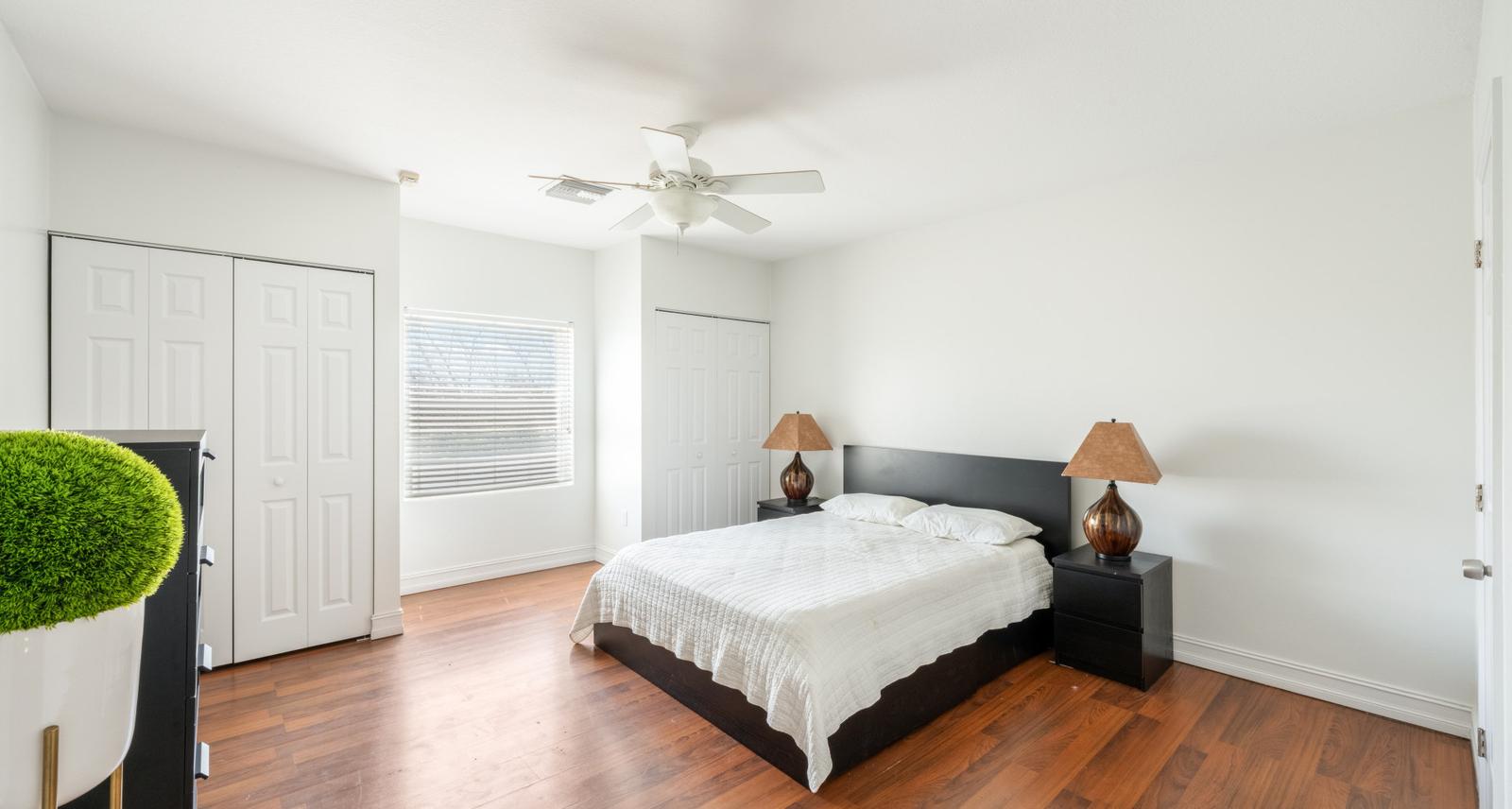 2 Bedroom Apartment in George Town, Cayman Islands — photo 2