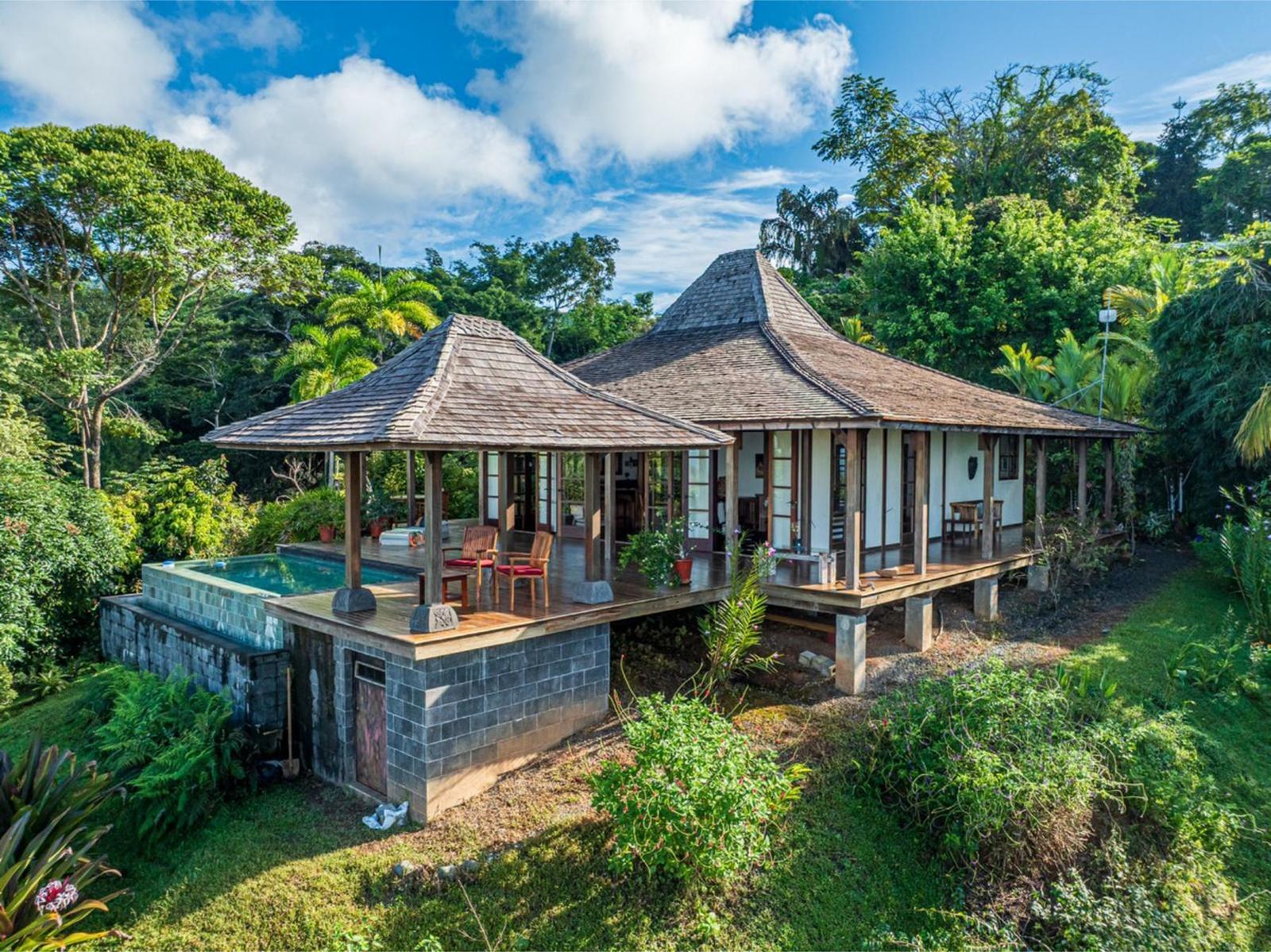 2 Bedroom Bali-Style Villa for Sale, Hatillo, Dominical, Puntarenas, Costa Rica — photo 2
