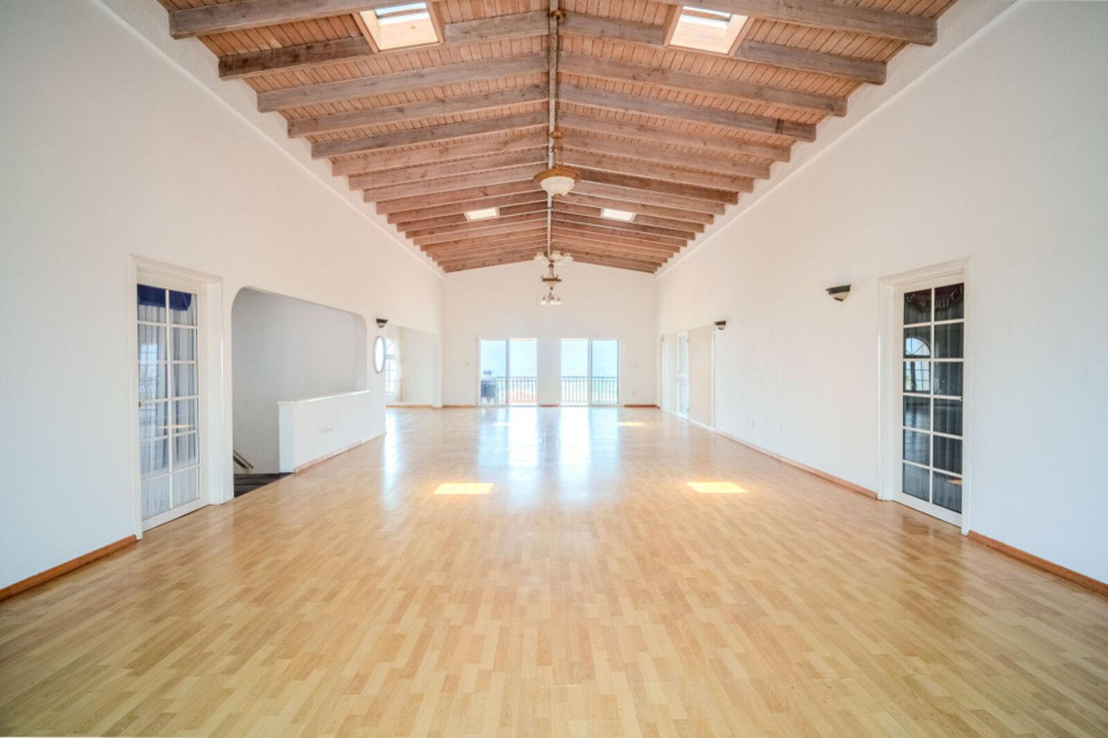 5 Bedroom Villa for Sale, Powells, Antigua — photo 4