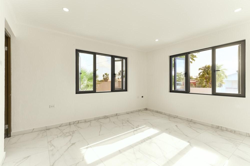 6 Bedroom Property for Sale, Kaya Luna 7, Belnem, Bonaire — photo 4