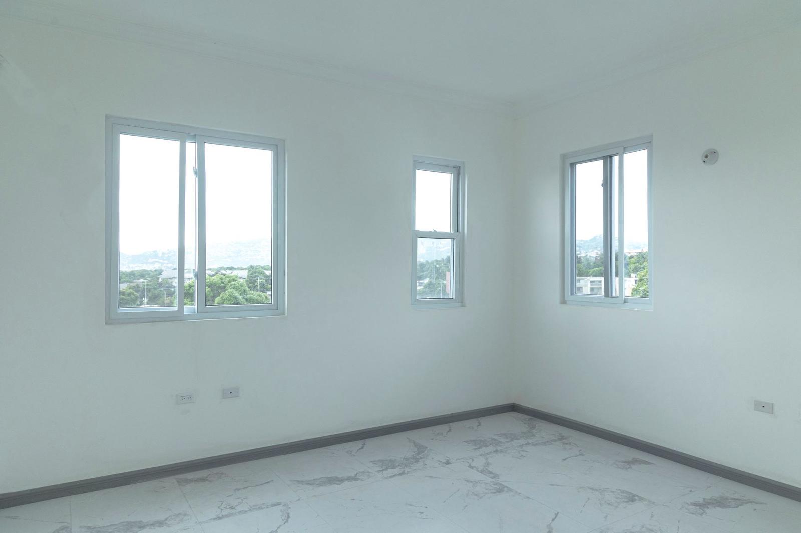 2 Bedroom Condo for Sale, 2 Hibiscus Drive, Barbican, Kingston, Jamaica — photo 4