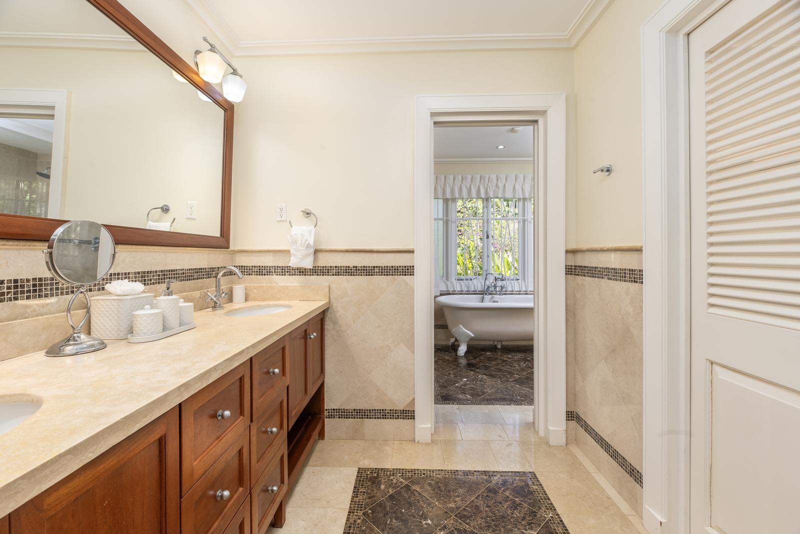 Monkey Hill Villa/Townhouse — photo 3