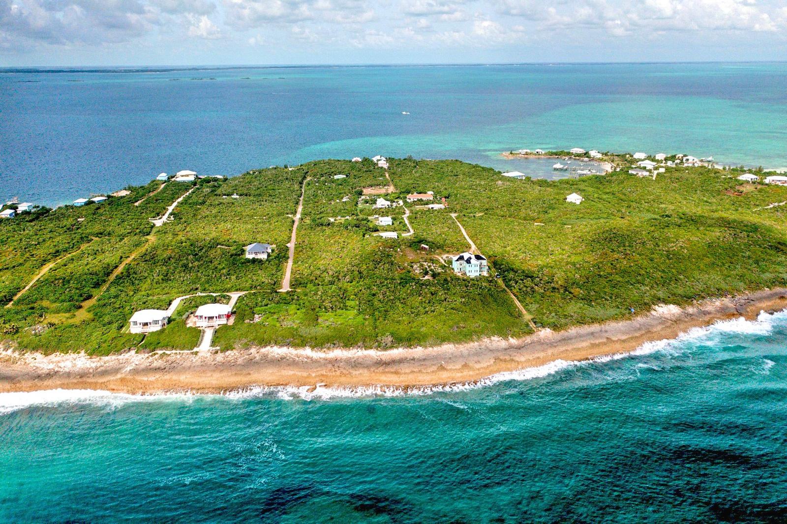 GUANA OCEANFRONT LOT — photo 5