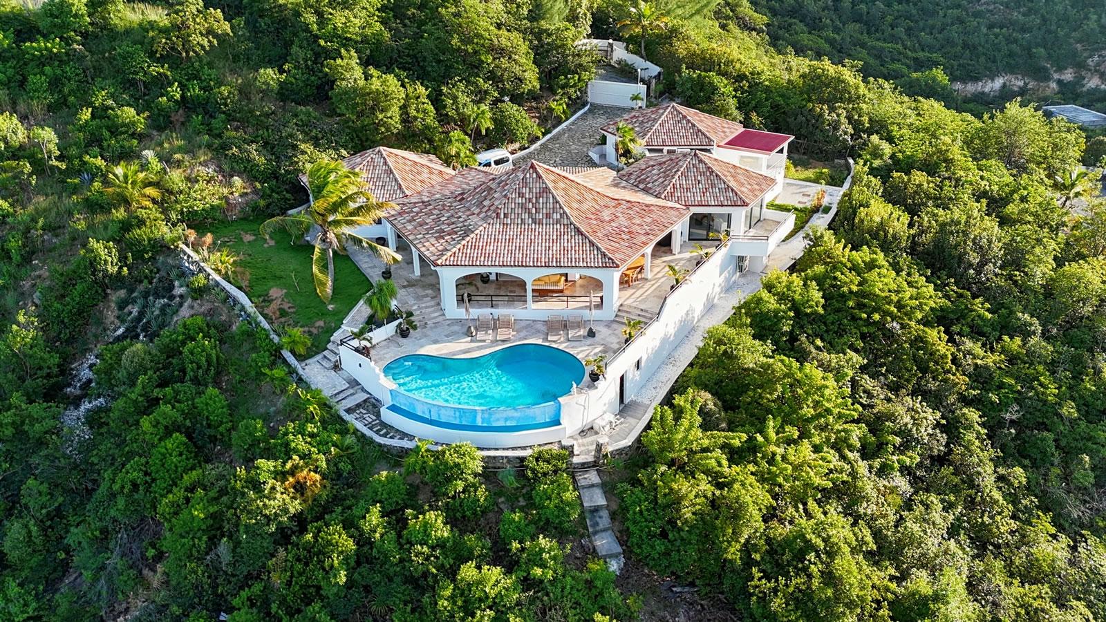 4 Bedroom Luxury Villa for Sale in Terres Basses, St Martin — photo 1