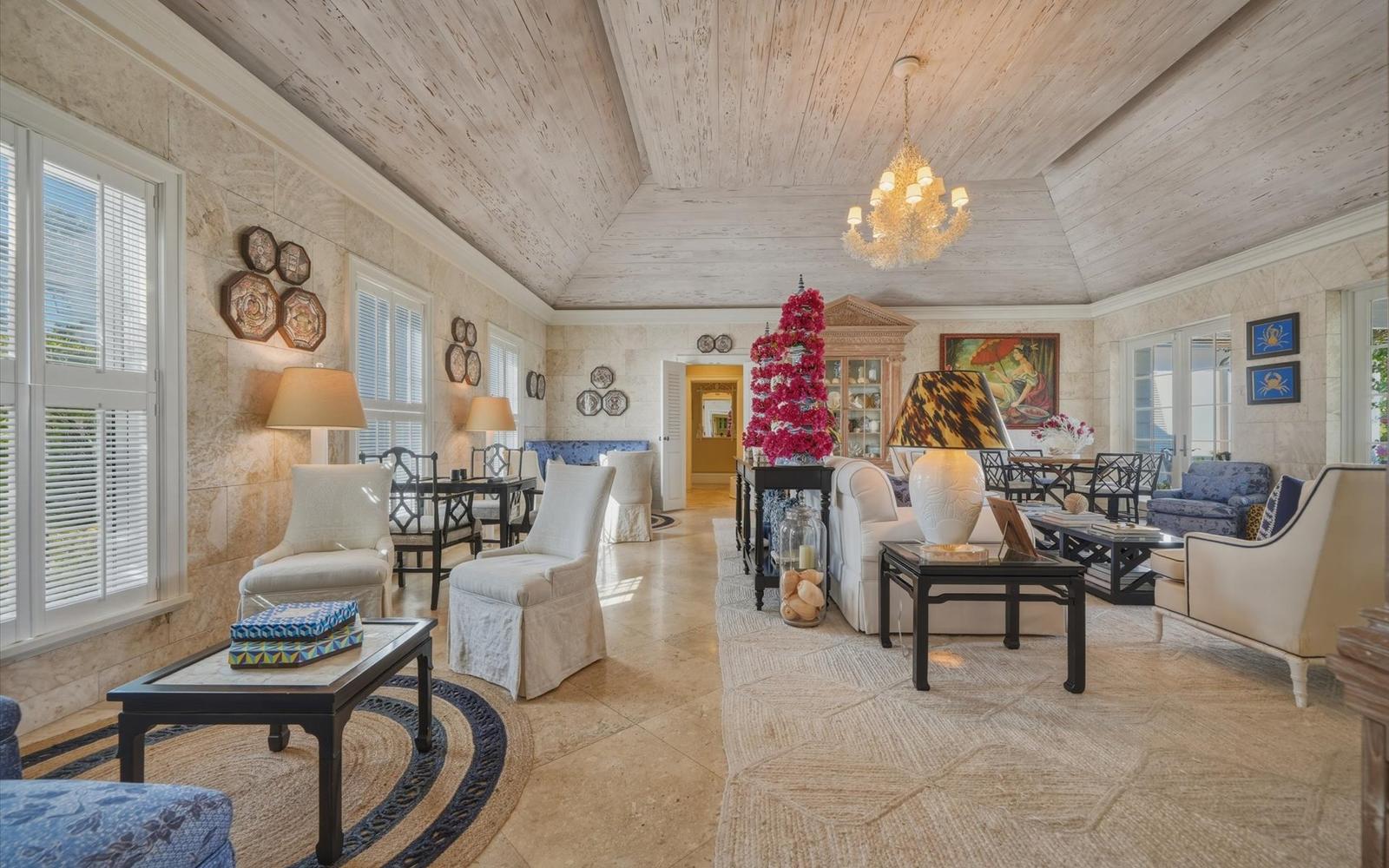 4 Bedroom Luxury Home for Sale, Clifton Bay Drive, Lyford Cay, New Providence, Bahamas — photo 3