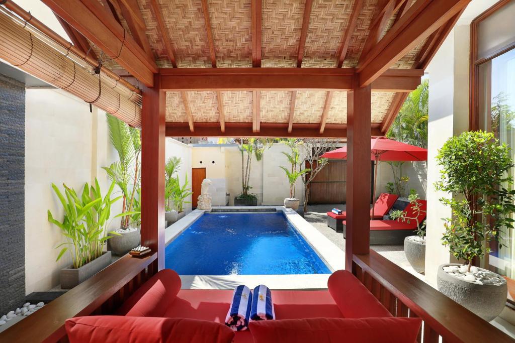 Freehold Villa in Legian Near Beach Excellent Investment Property — photo 5