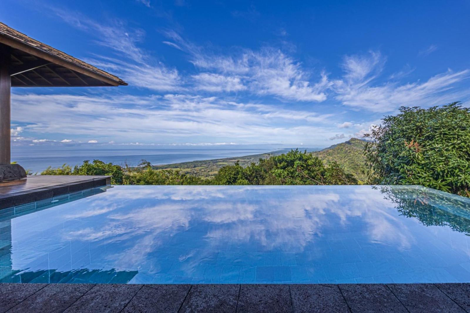 2 Bedroom Bali-Style Villa for Sale, Hatillo, Dominical, Puntarenas, Costa Rica — photo 3