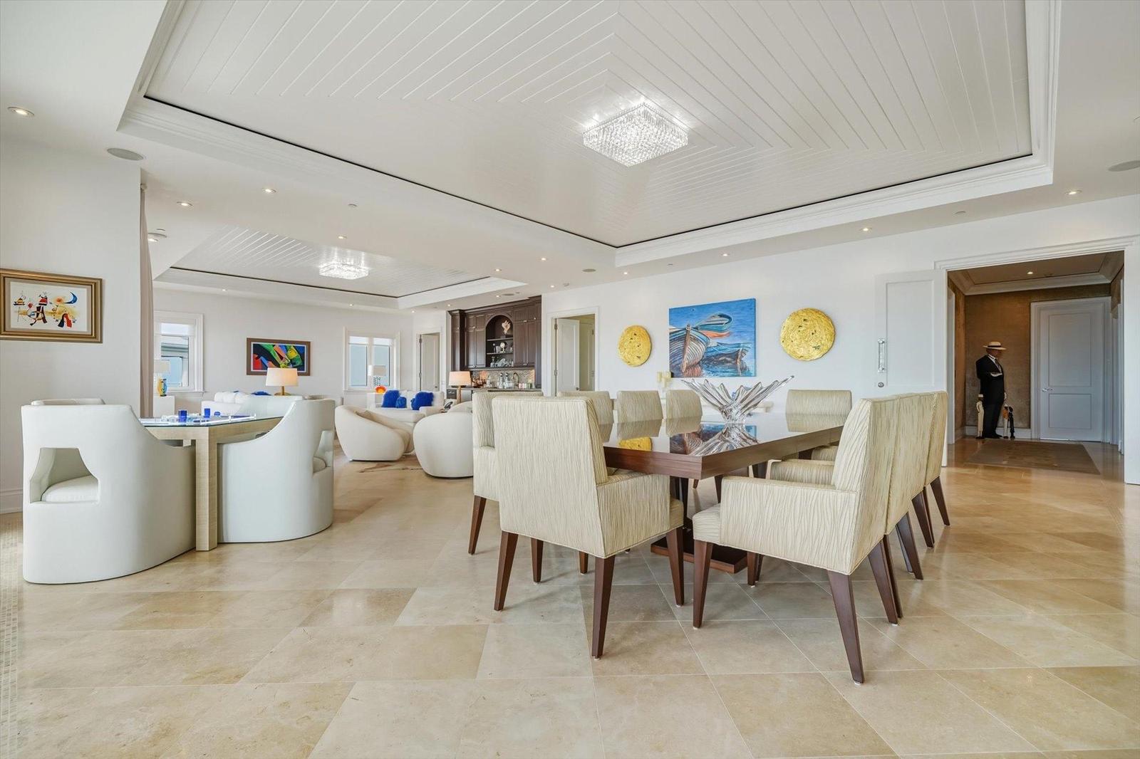 5 Bedroom Apartment for Sale in Ocean Club Residences, Nassau, The Bahamas — photo 3