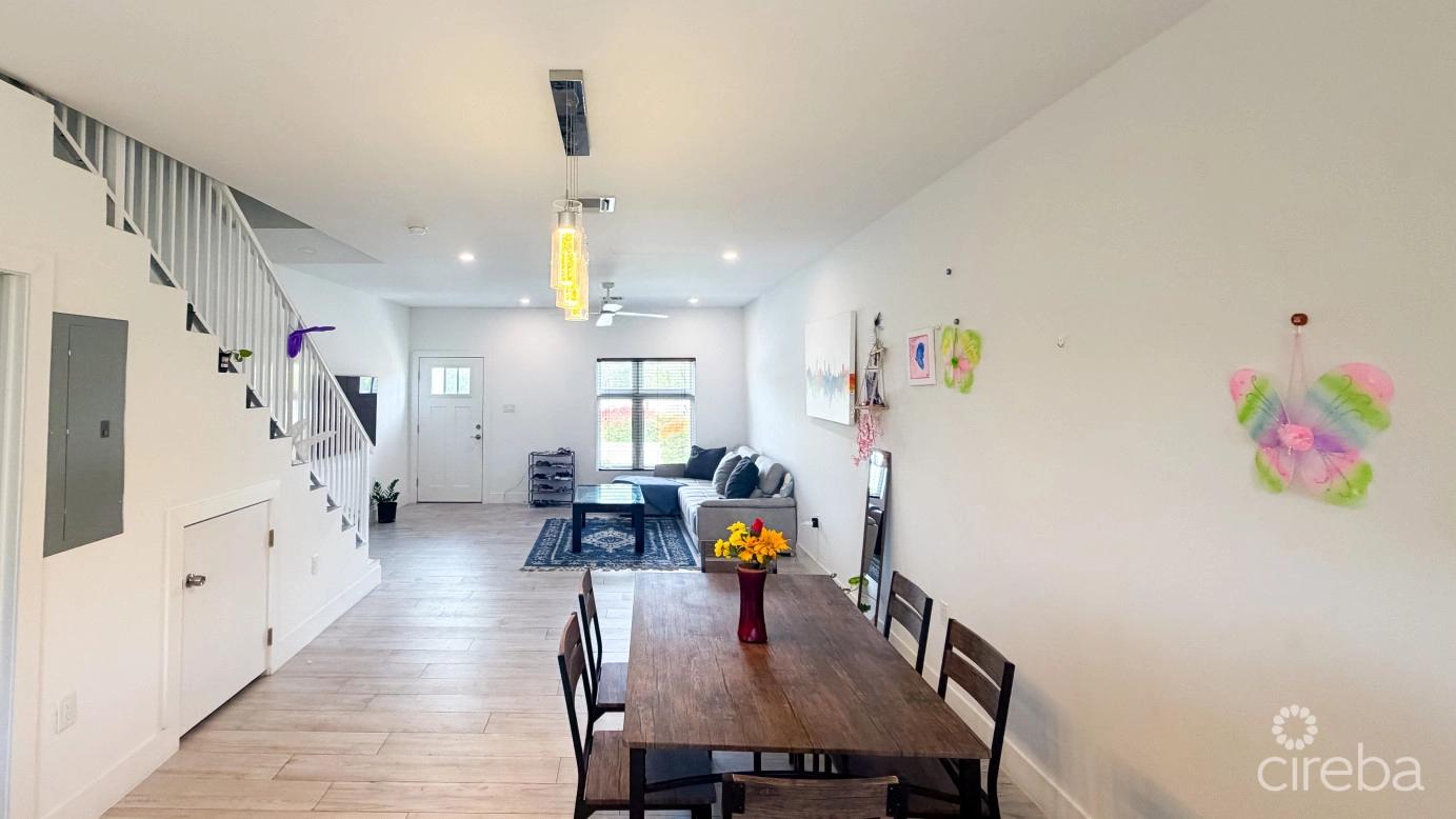 Ocean Vista 2 Bed Townhouse in High Rock, Cayman Islands — photo 4