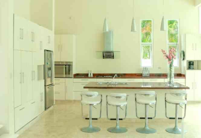 Modern And Luxury 5 Bedrooms Villa — photo 4