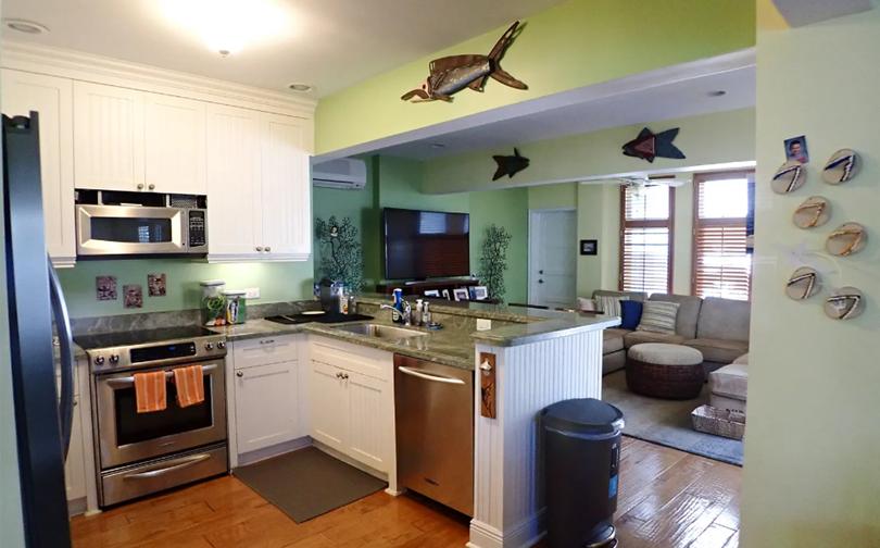 4 Bedroom Beachfront Home in Chub Cay, The Bahamas — photo 4