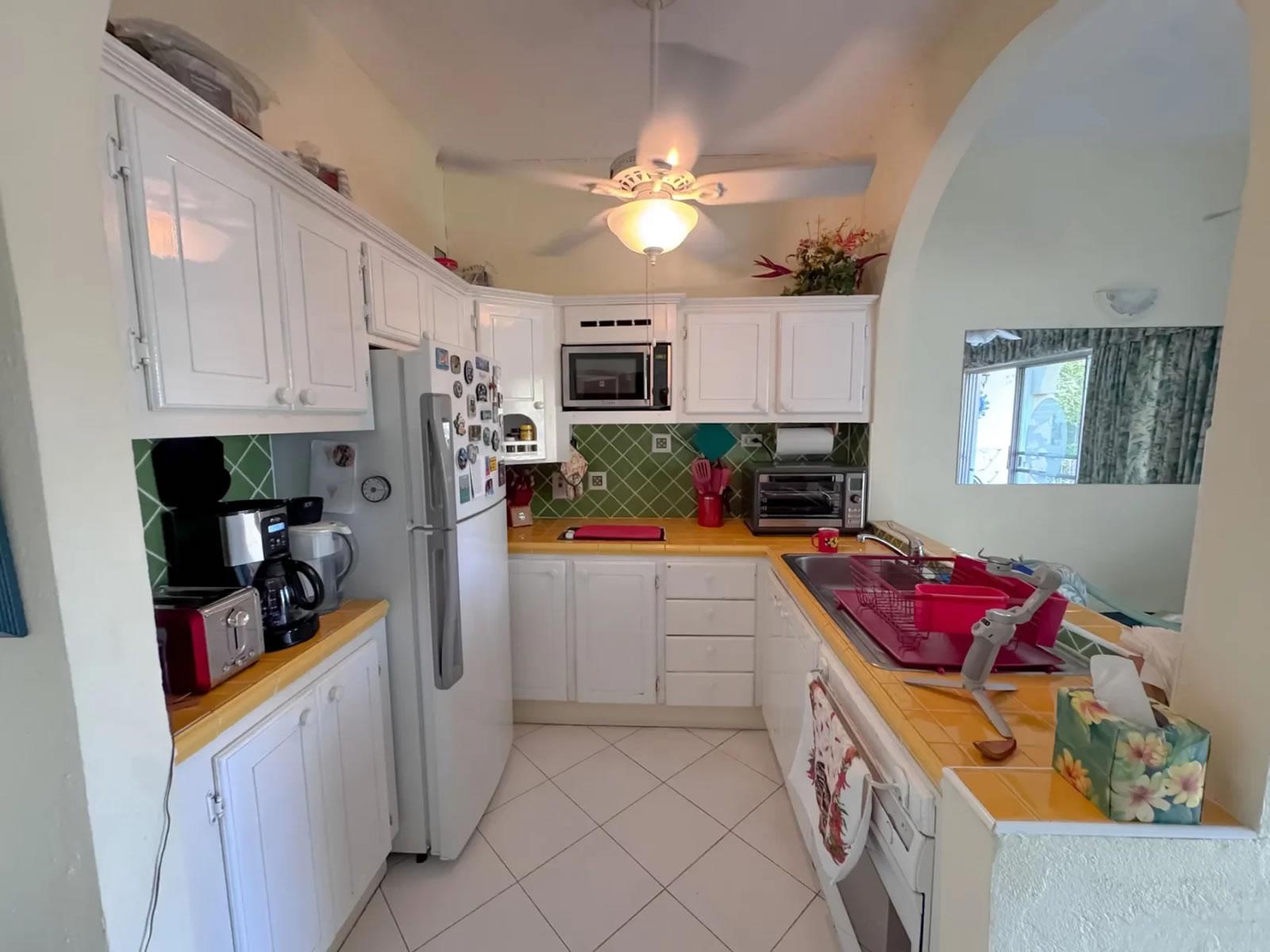 1 Bedroom Apartment for Sale, Golden View 106, Holetown, St James, Barbados — photo 5
