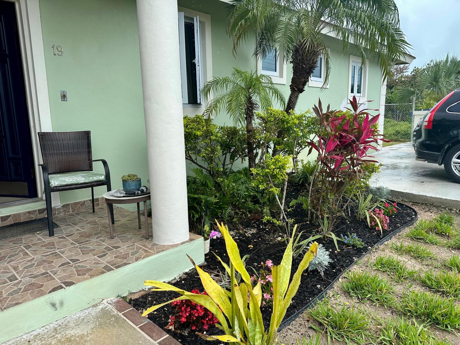 3 bedroom Residence for sale — CORAL BLVD in Nassau / New Providence, The Bahamas — photo 2