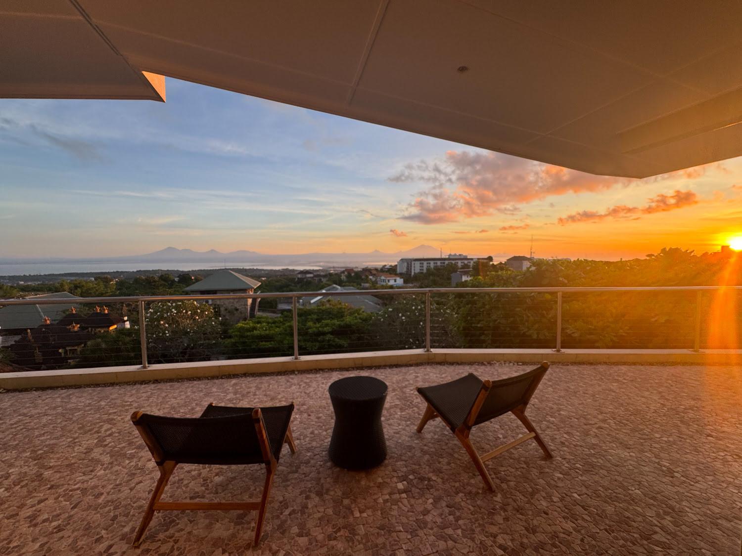 Top Quality Luxury 4 – 5 Bedroom Residence with Stunning Panoramic Ocean Views — photo 2