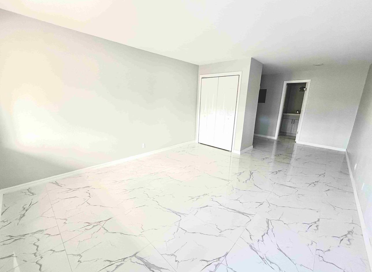 Apartment for sale - 2 EMERALD DRIVE, Grand Bahama, The Bahamas — photo 2